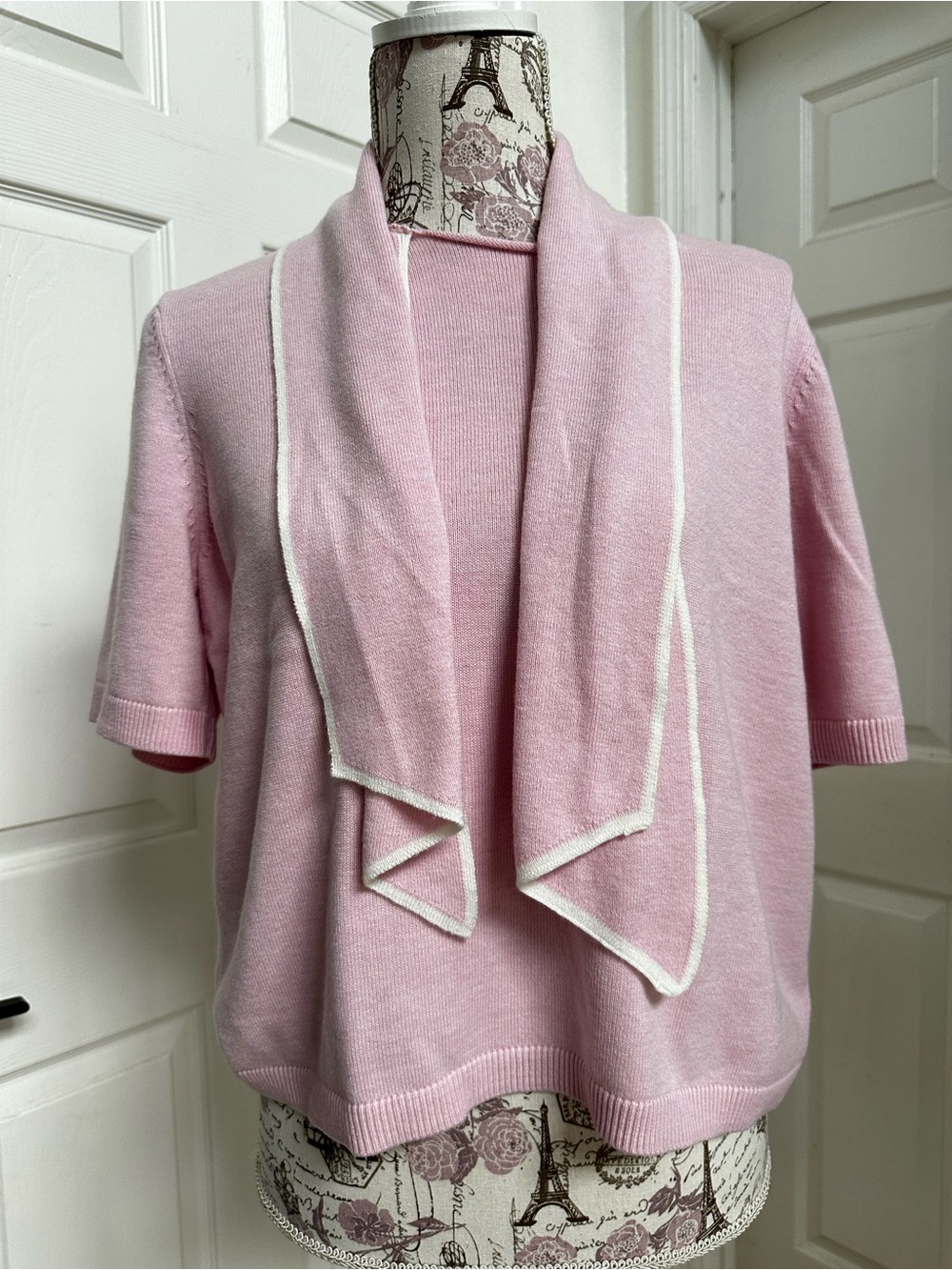 CeCe Women’s Soft Pink Short-Sleeve Shawl Collar Sweater In Size M